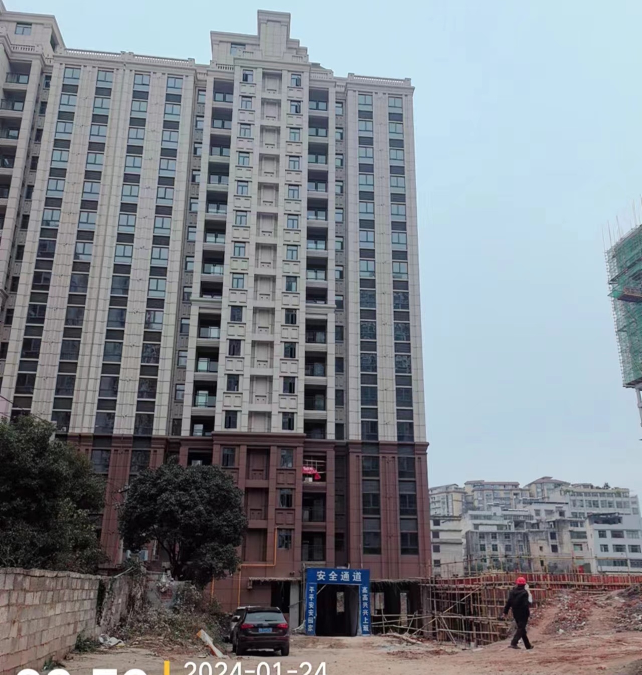 【永宏eps廠家】eps線條用什么粘接更牢固？安裝方法是怎樣的？